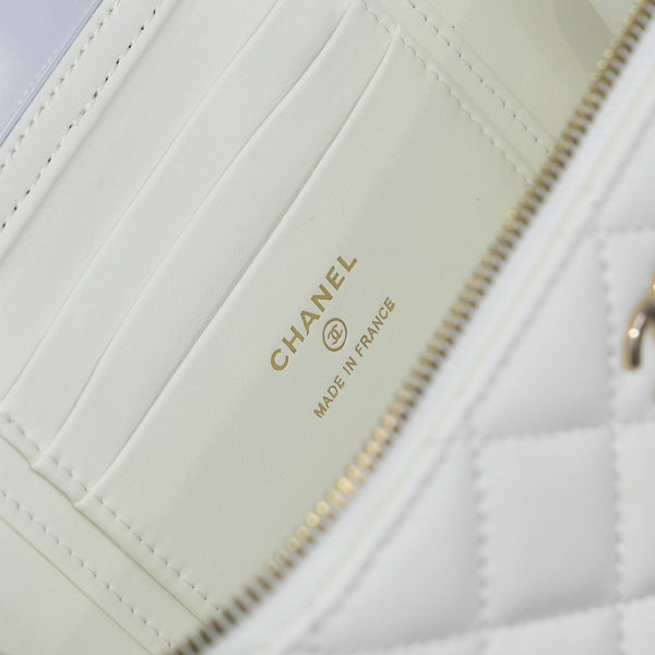 CC 26s Vanity Case White Quilted Lambskin 286288