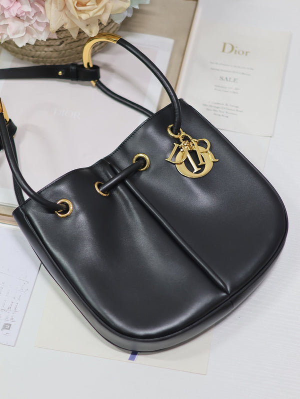 BORSA MINI 27 NOLITA IN PELLE DI VITELLO LISCIA NERA