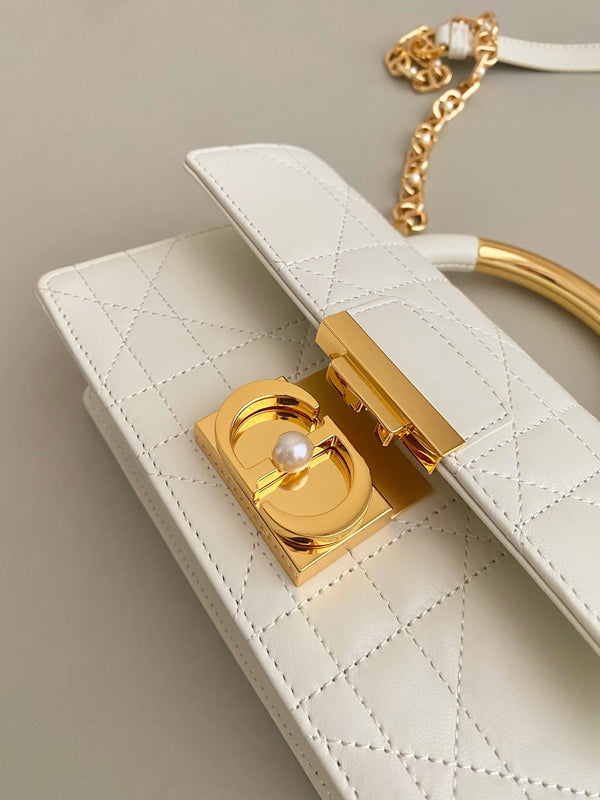 BORSA MINI ANGE 20 IN PELLE DI VITELLO BIANCA