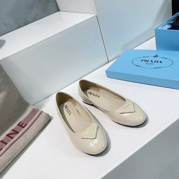 BALLERINE PRA BASIC VERNICE IN PELLE DI VITELLO BIANCO CREMA