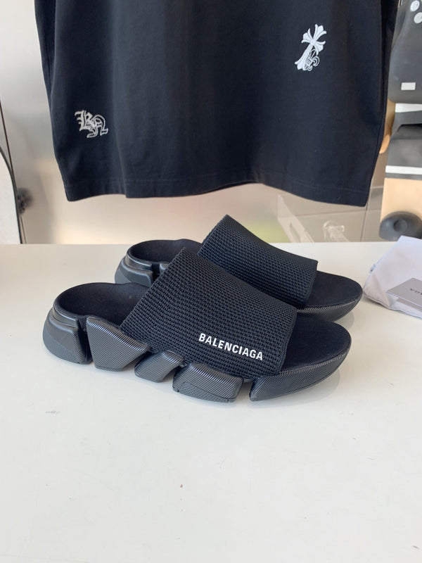 SPEED 2.0 SLIDE SANDAL IN BLACK RECYCLED KNIT AND BLACK SOLE