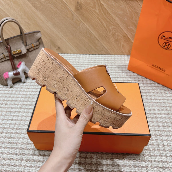 EZE 65 SANDAL GOLD CALFSKIN