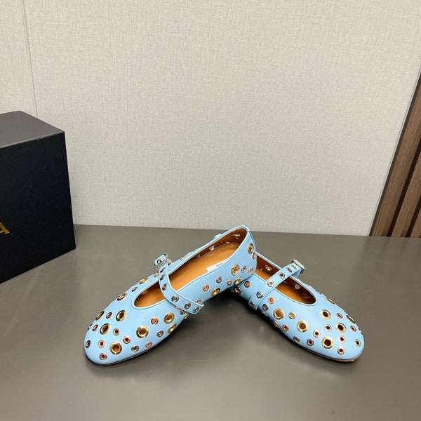 SCARPE MARY JANE ALAIA IN PELLE DI AGNELLO AZZURRA CHIARA CON FERRAMENTA IN ARGENTO E ORO