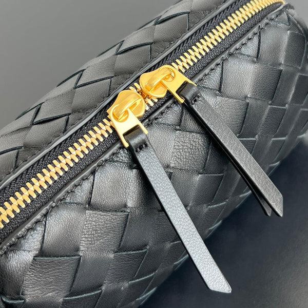 Borsa da concerto BV 18,5 cm in pelle di agnello nera