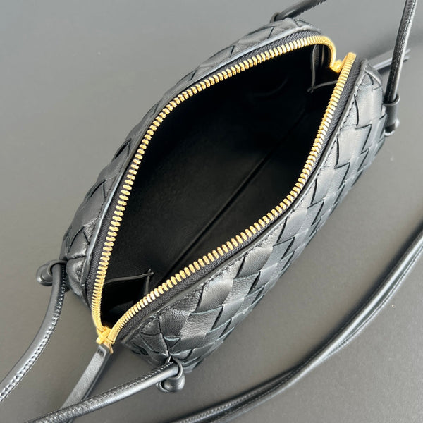 Borsa da concerto BV 18,5 cm in pelle di agnello nera