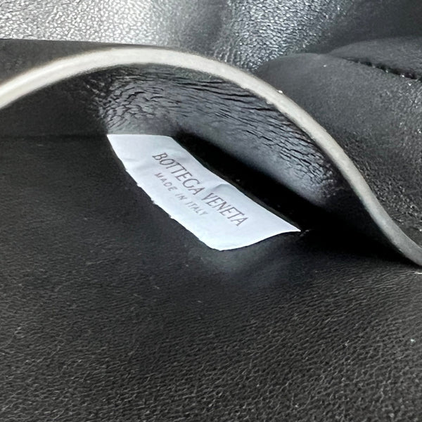 Borsa da concerto BV 18,5 cm in pelle di agnello nera