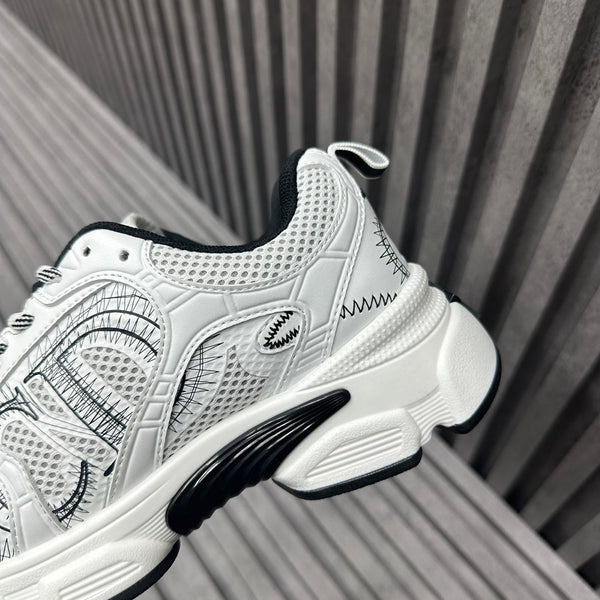 CD CHRONO SNEAKER WHITE AND BLACK CALFSKIN