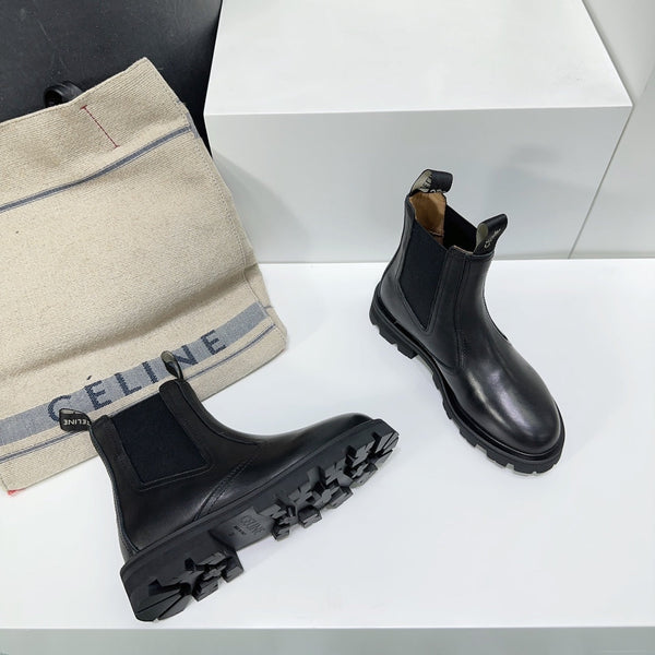 Celin Magaret Chelsea Boot Black Calfskin