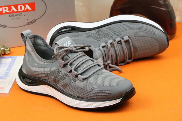 PRA SNEAKER IN LIGHT GREY BREATHABLE KNIT FABRIC