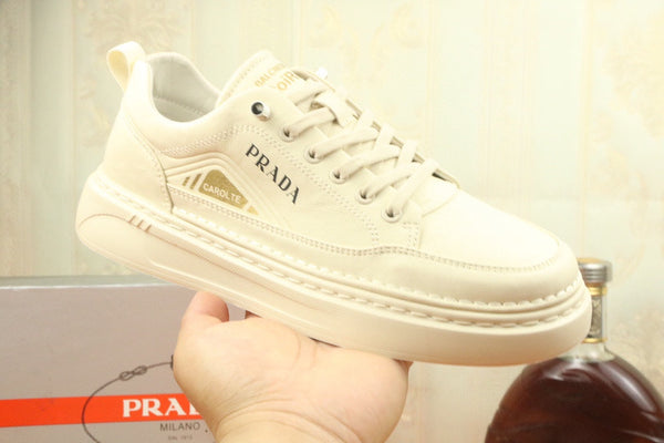 PRA SNEAKER IN BEIGE CALFSKIN AND FABRIC