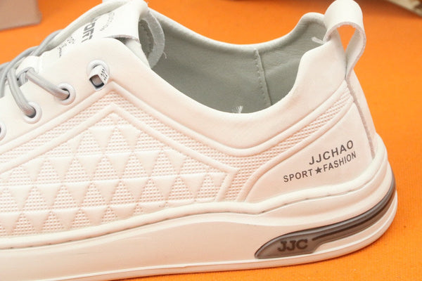 SNEAKER PRA IN PELLE DI VITELLO SCAMOSCIATA CARO BIANCO