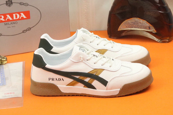 PRA SNEAKER IN WHITE CALFSKIN WITH BLACK AND YELLOW STRIPED