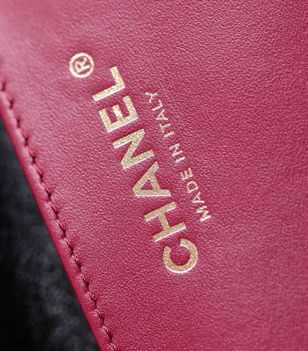 cc 24a flap bag 20cm top handle black lambskin gold hardware