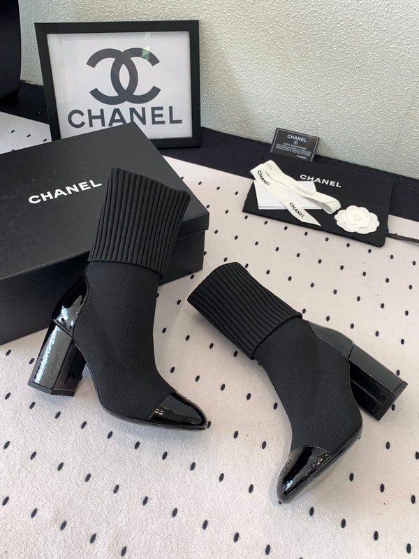 CC Short Boots 85mm Black Wool Mix Glossy Cowhide 938068