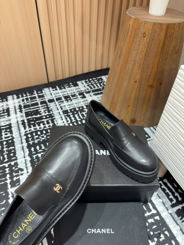 Mocassini CC in pelle di vitello nera