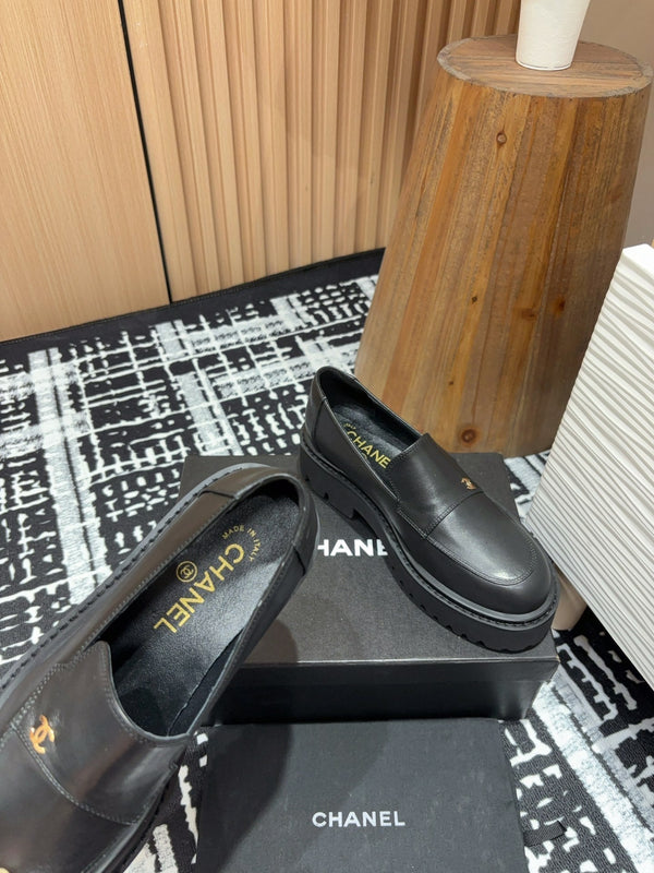 Mocassini CC in pelle di vitello nera