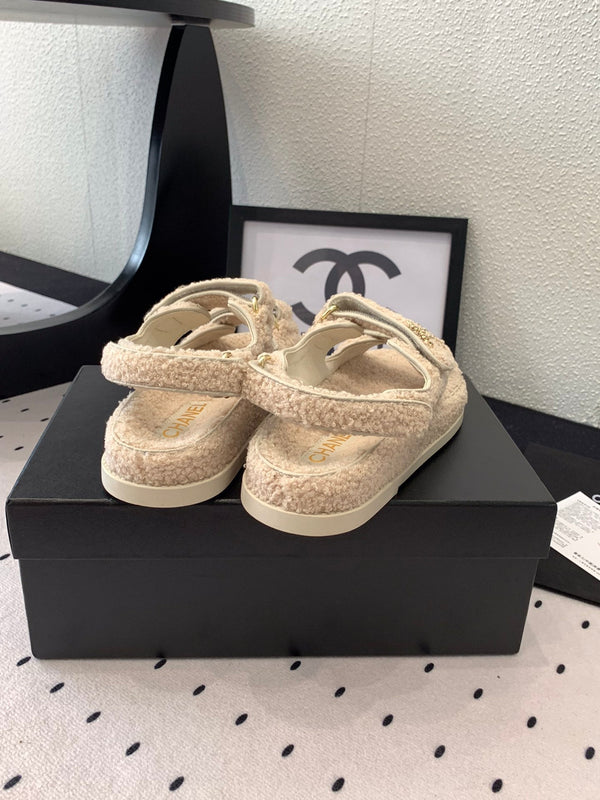 CC DAD SANDAL ECRU BEIGE PELLICCIA DI AGNELLO