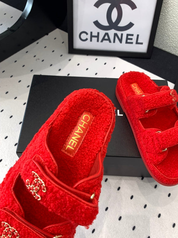 CC DAD SANDAL MULE IN PELLICCIA DI AGNELLO ROSSO CREMISANO