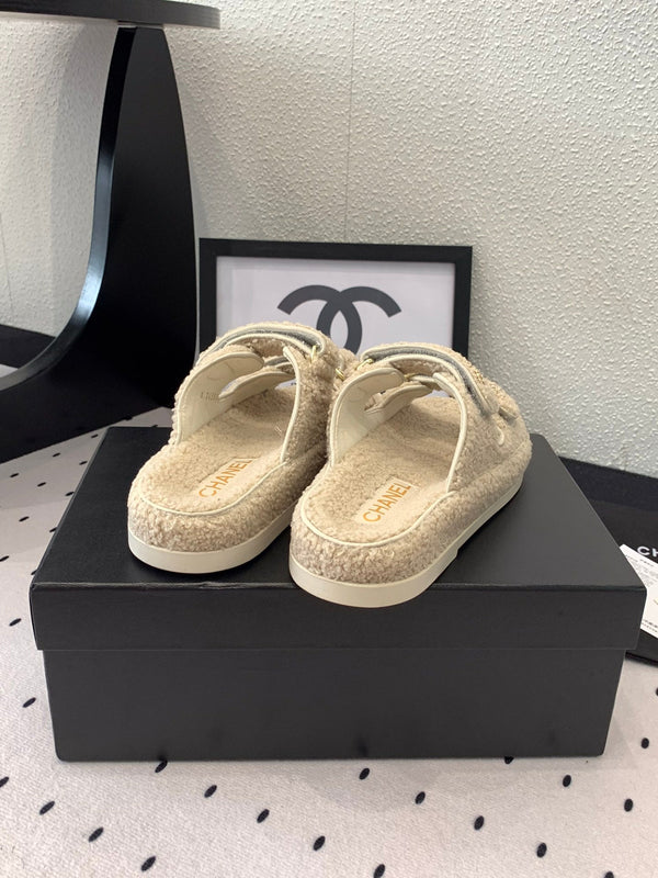 CC DAD SANDALO MULE IN PELLICCIA DI AGNELLO BEIGE ECRU