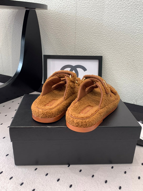 CC DAD SANDALO MULE IN PELLICCIA DI AGNELLO MARRONE BRONZO