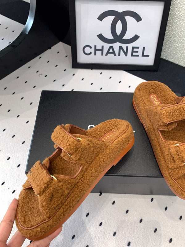 CC DAD SANDALO MULE IN PELLICCIA DI AGNELLO MARRONE BRONZO