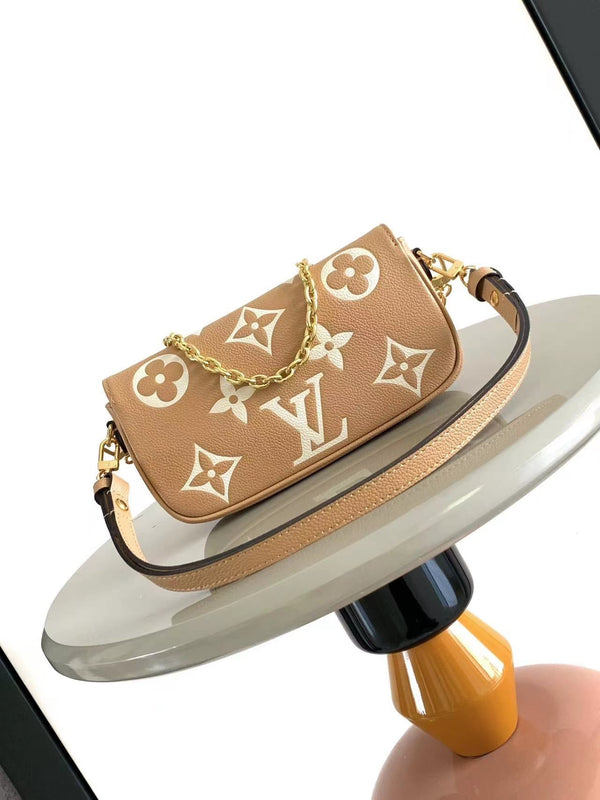 IVY 23 IN CREMA ARIZONA MONOGRAMMA STAMPATO PELLE FERRAMENTA ORO