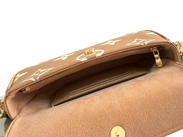 IVY 23 IN CREMA ARIZONA MONOGRAMMA STAMPATO PELLE FERRAMENTA ORO