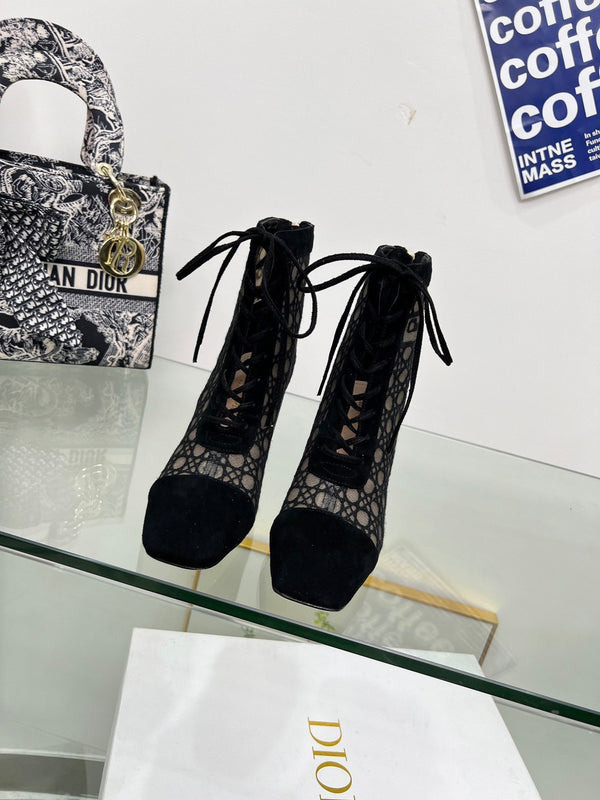 Stivaletto con tacco CD Naugtily-D in tessuto nero