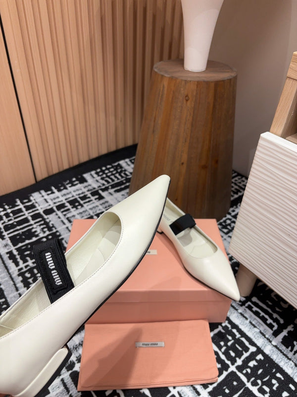 Miu ballerinas White Sheepskin