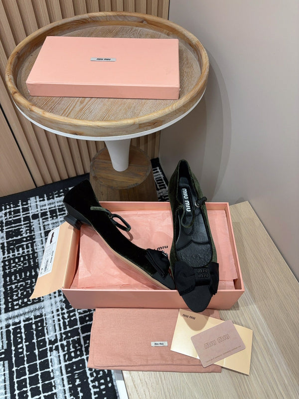 Miu Mary Jane Velours Vert Foncé et Noir