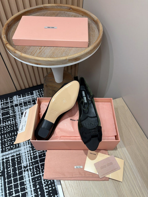 Miu Mary Jane Velours Vert Foncé et Noir