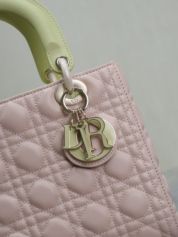 Borsa da donna 20 cm in pelle di agnello rosa verde pallido