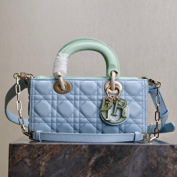 Borsa Lady D-Joy 22 Celeste Blu Verde Pallido Pelle di Agnello