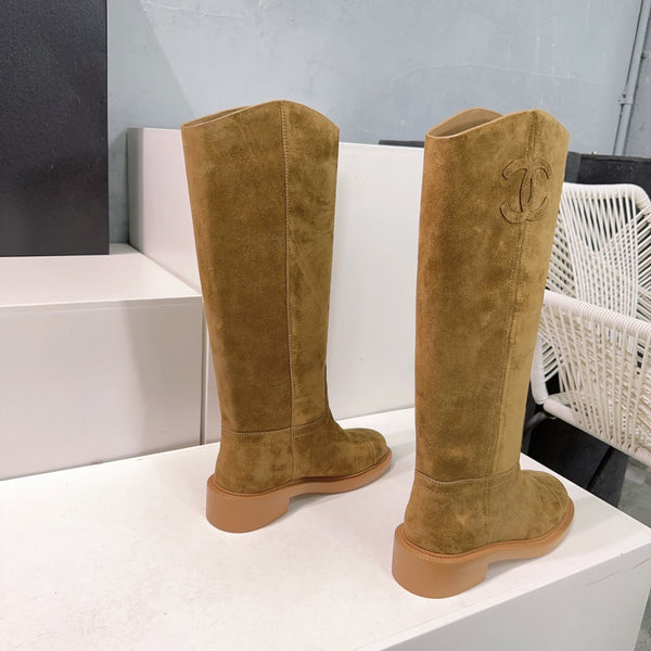 CC 24ss Long Boot Brown Suede