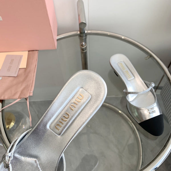 Miu Mules Pelle di vacchetta argento
