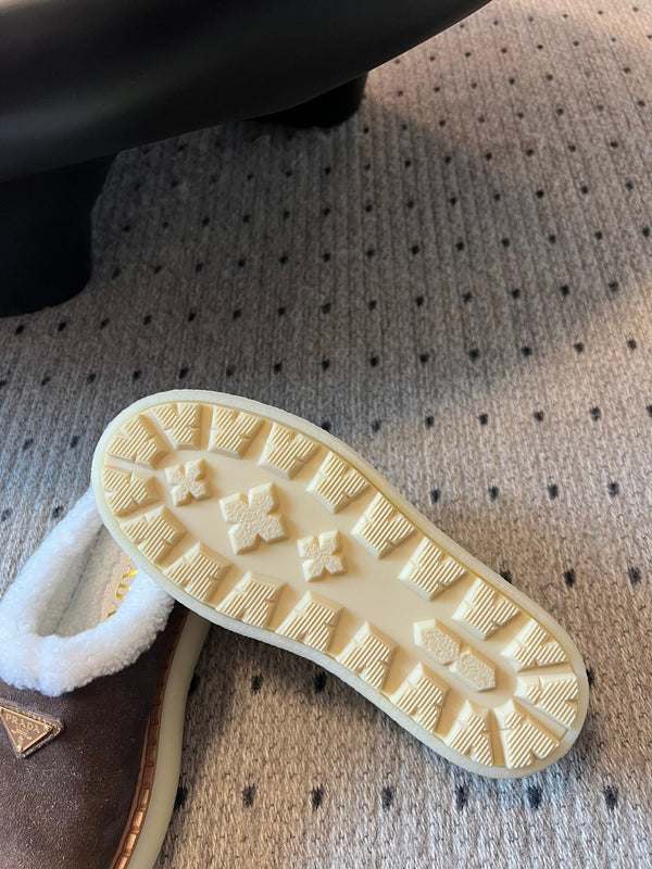 Prada 25s Furry Half-Cover Slippers Brown Suede And Wool 538428