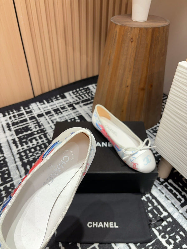 CC Ballet Flats White Silk Flowers And Lambskin