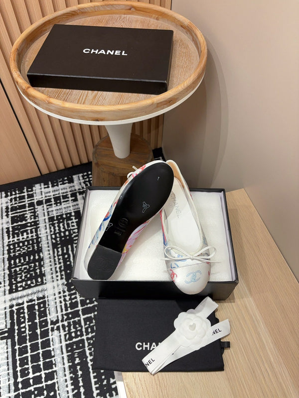 CC Ballet Flats White Silk Flowers And Lambskin