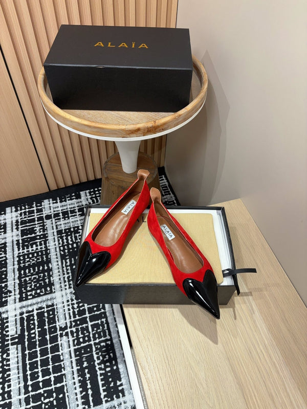 Alaila Ballerina Flats Coeur In Red Suede 933072
