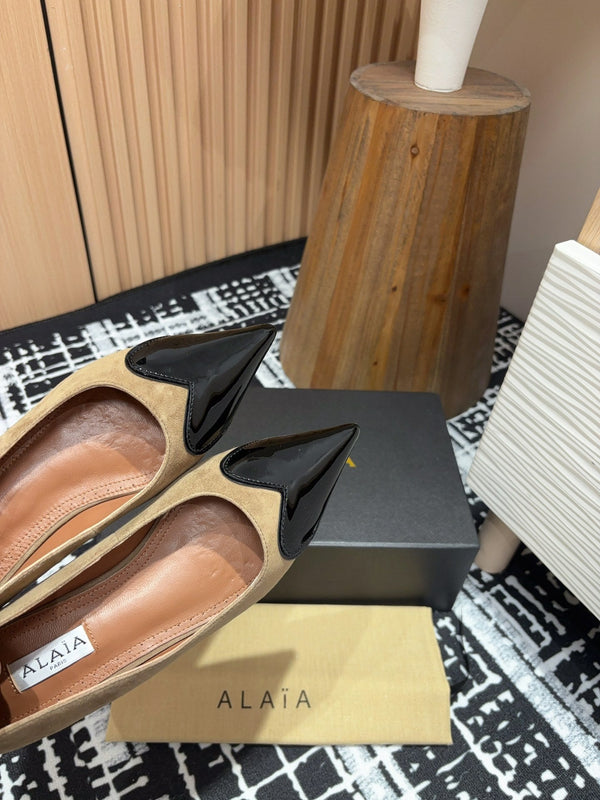 Alaila Ballerina Flats Coeur In Moss Brown Suede 933073