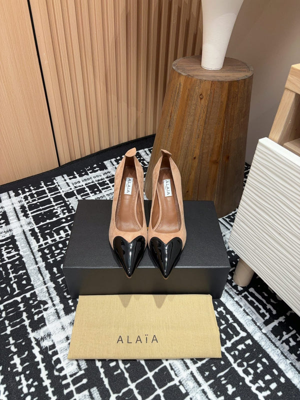 Alaia Pump Coeur 85mm In Beige Suede 933078