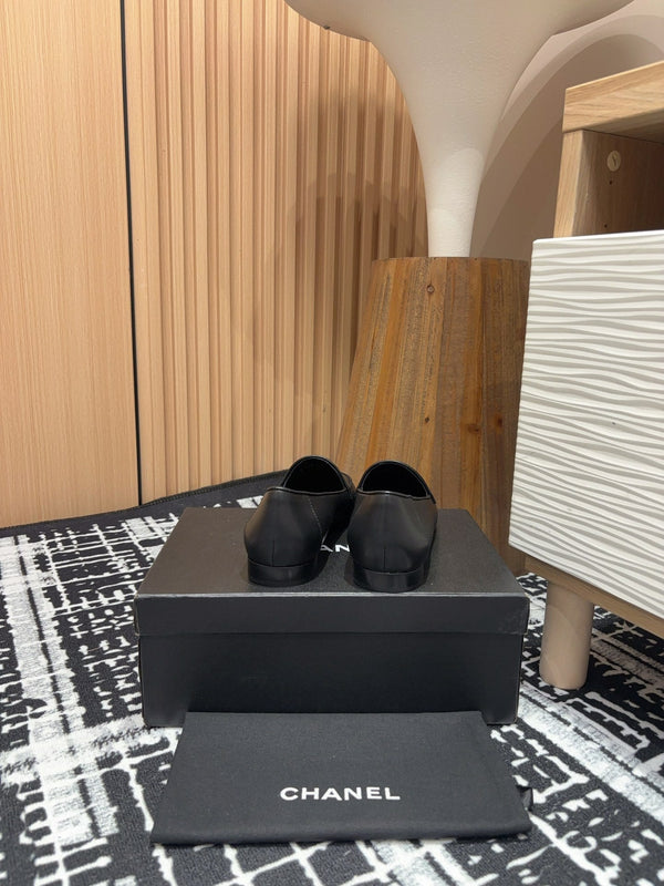 CC Moccasins Plain Black Lambskin