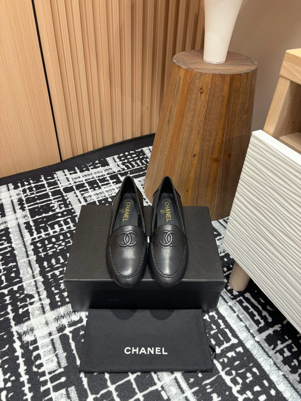 CC Moccasins Plain Black Lambskin