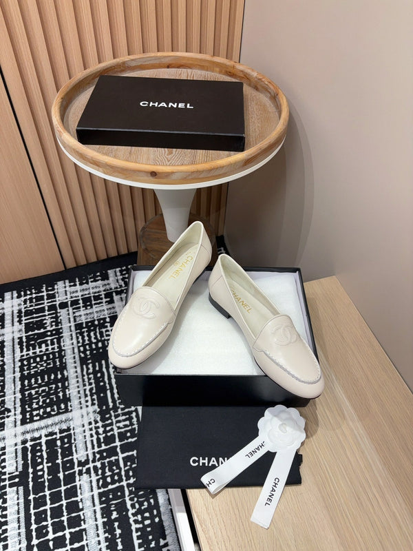 CC Moccasins White Lambskin