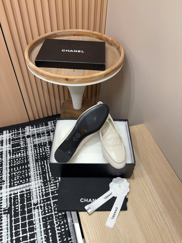 CC Moccasins White Lambskin