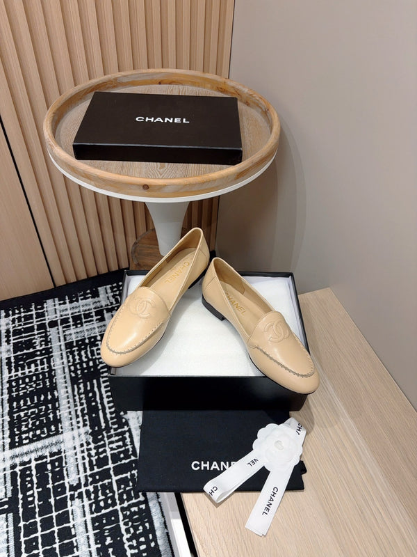 CC Moccasins Beige Lambskin