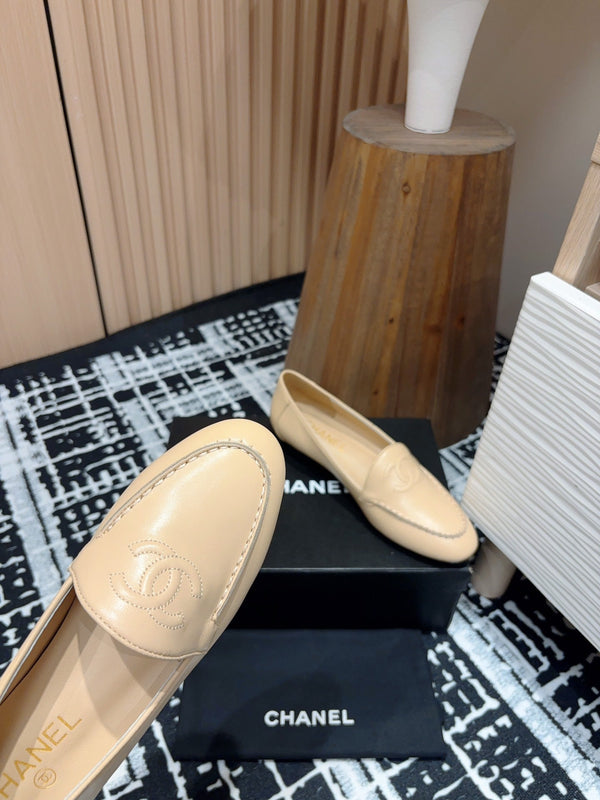 CC Moccasins Beige Lambskin