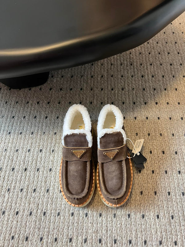 Prada 25s platform ankle boots brown suede and wool 538439