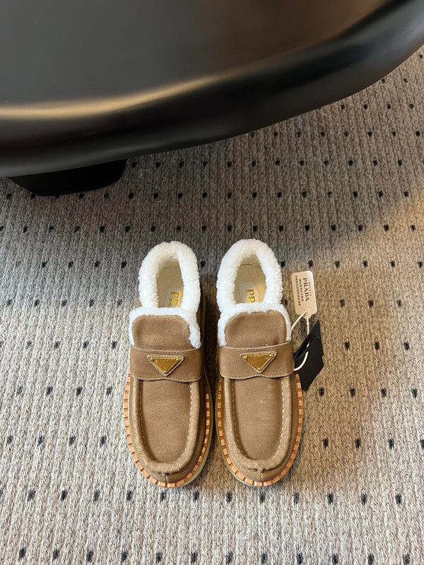 Prada 25s platform ankle boots light brown suede and wool 538440