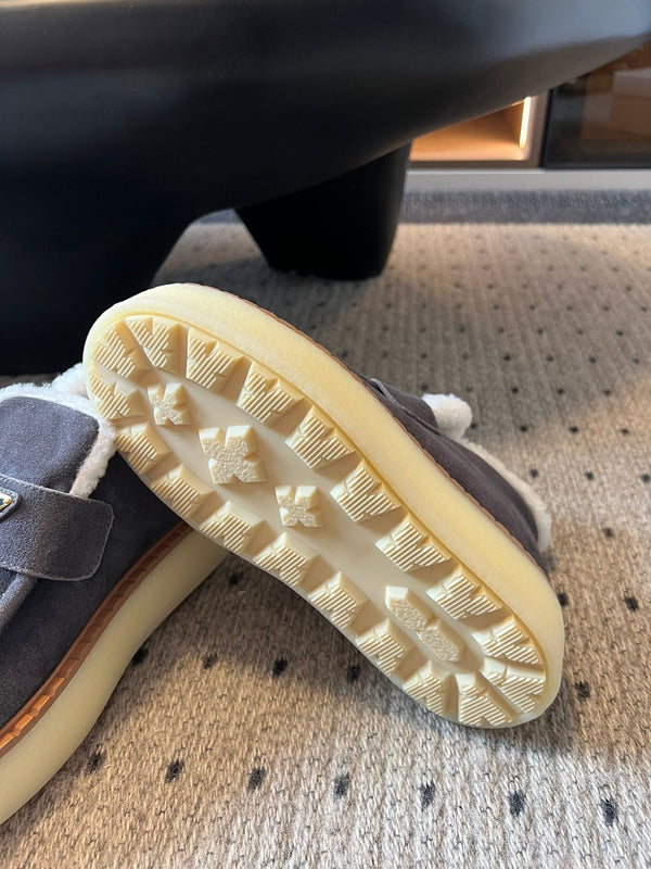 Prada 25s platform ankle boots dark gray suede and wool 538441